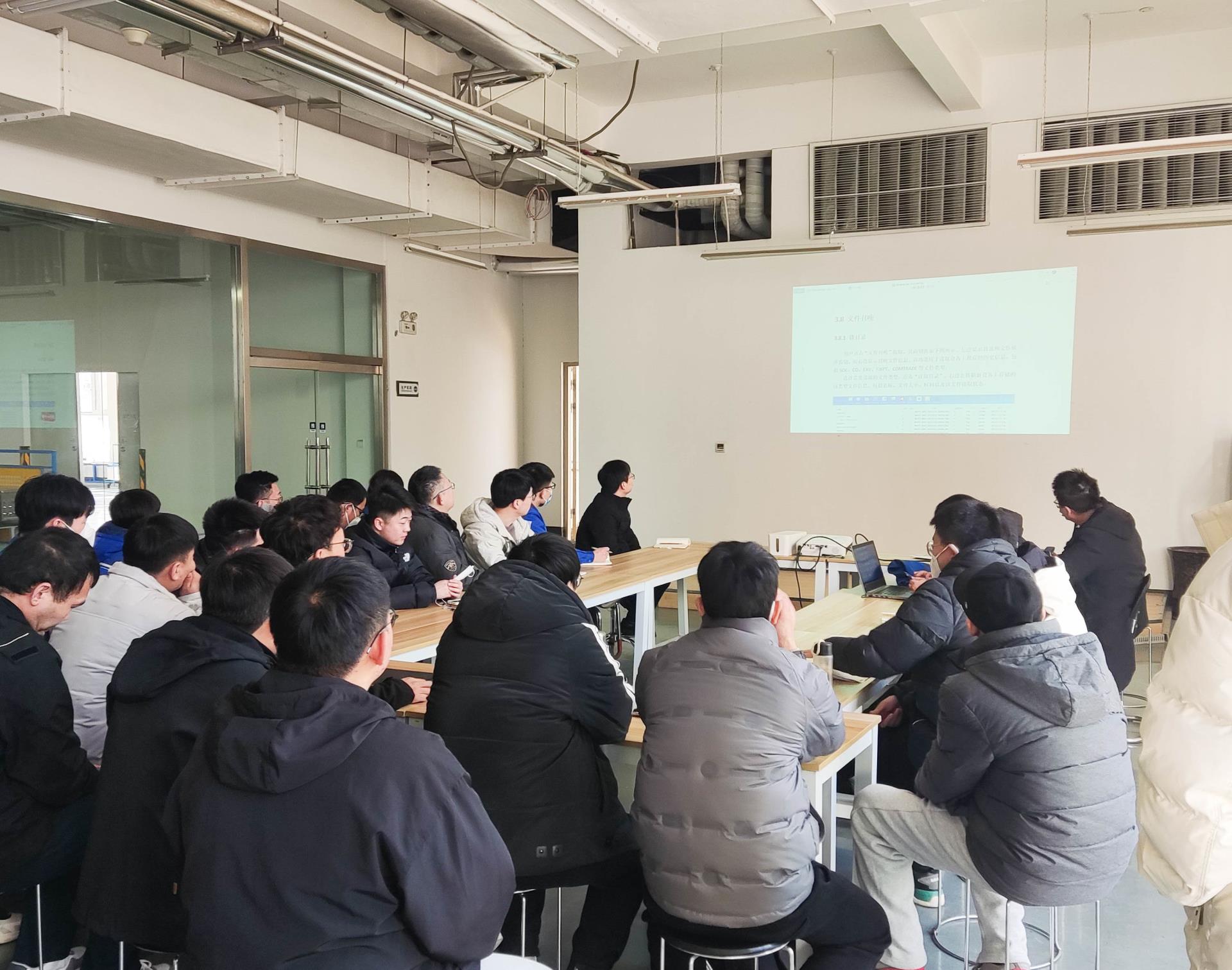 mg冰球突破·豪华版(试玩)官网首页