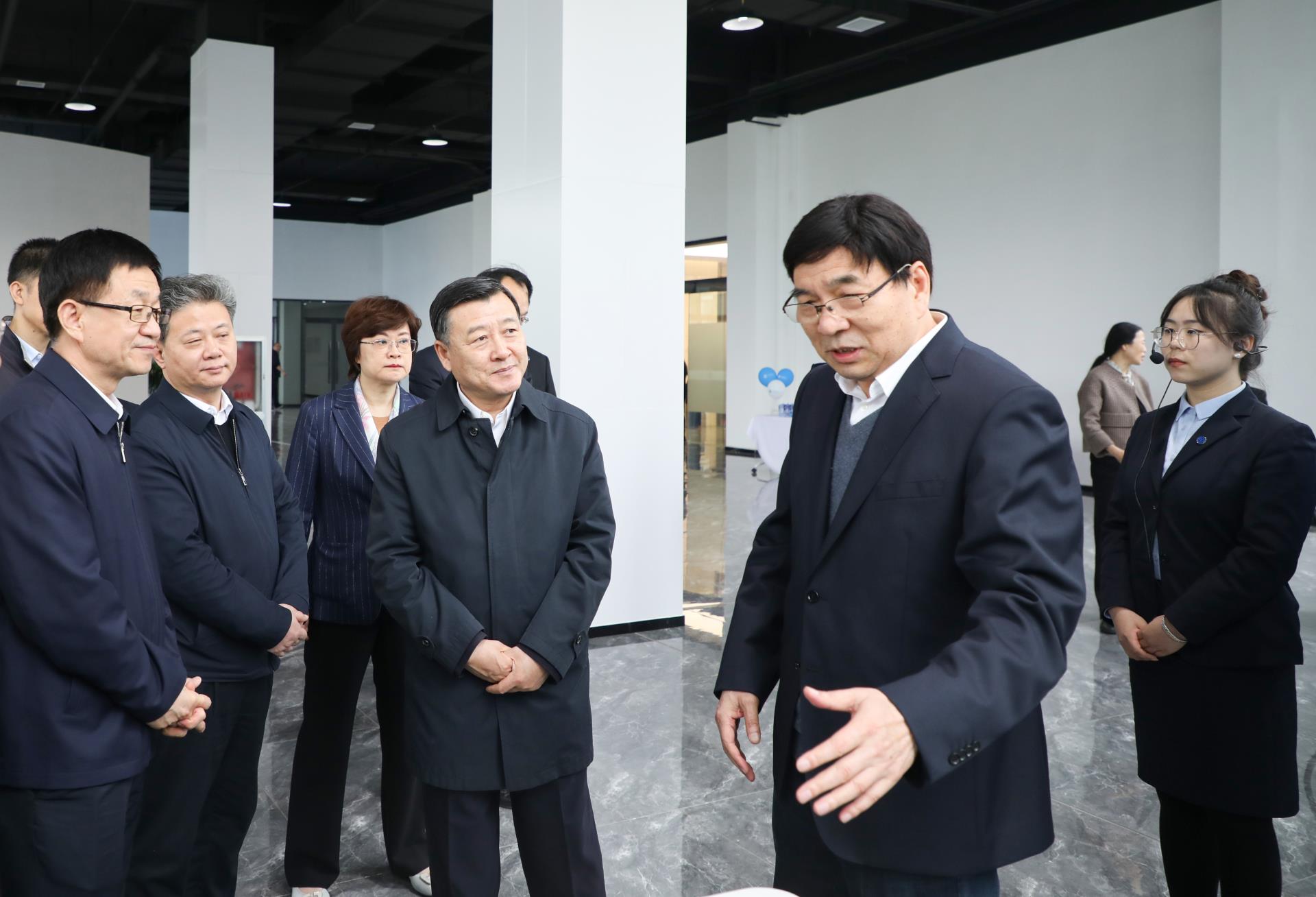 mg冰球突破·豪华版(试玩)官网首页