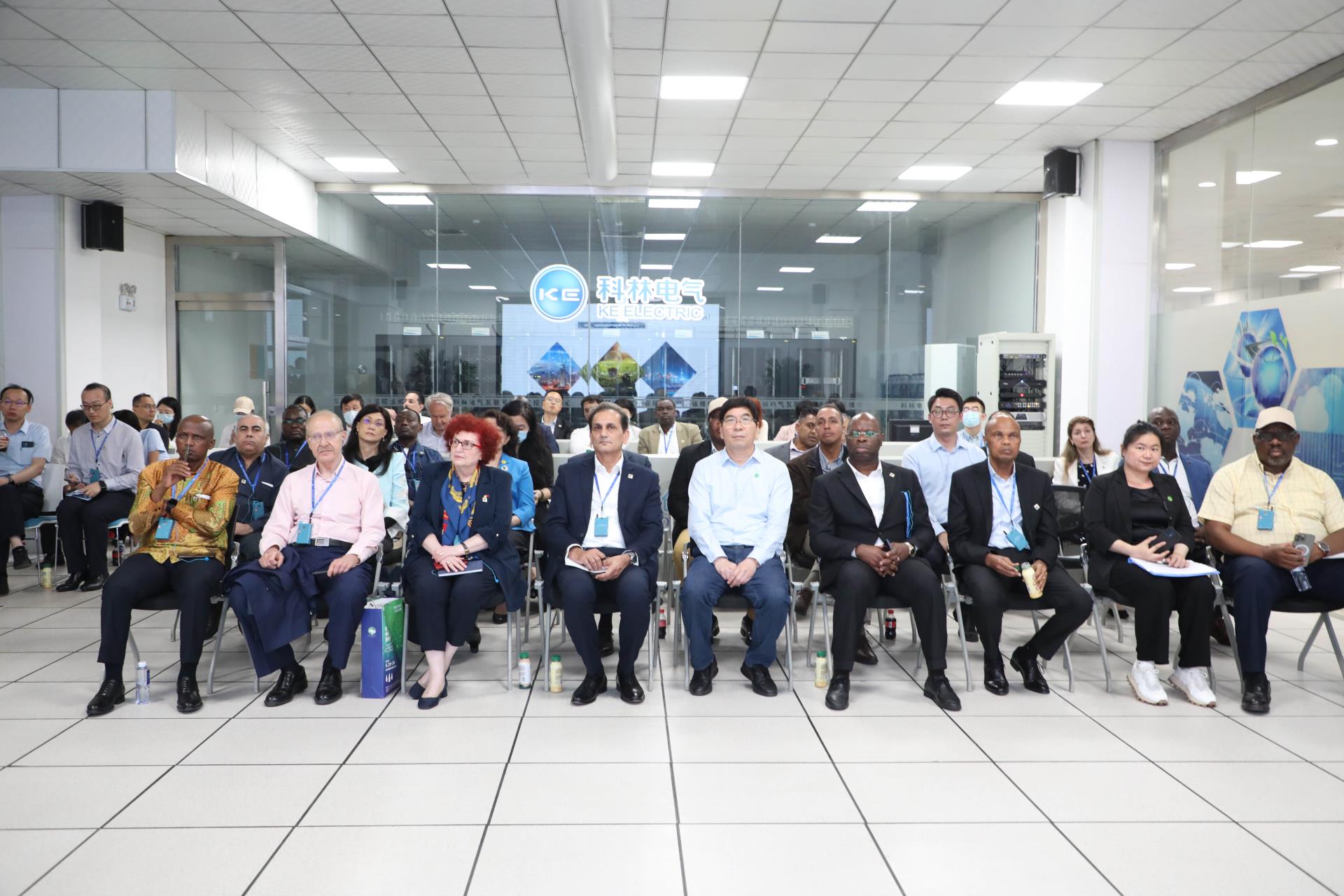 mg冰球突破·豪华版(试玩)官网首页