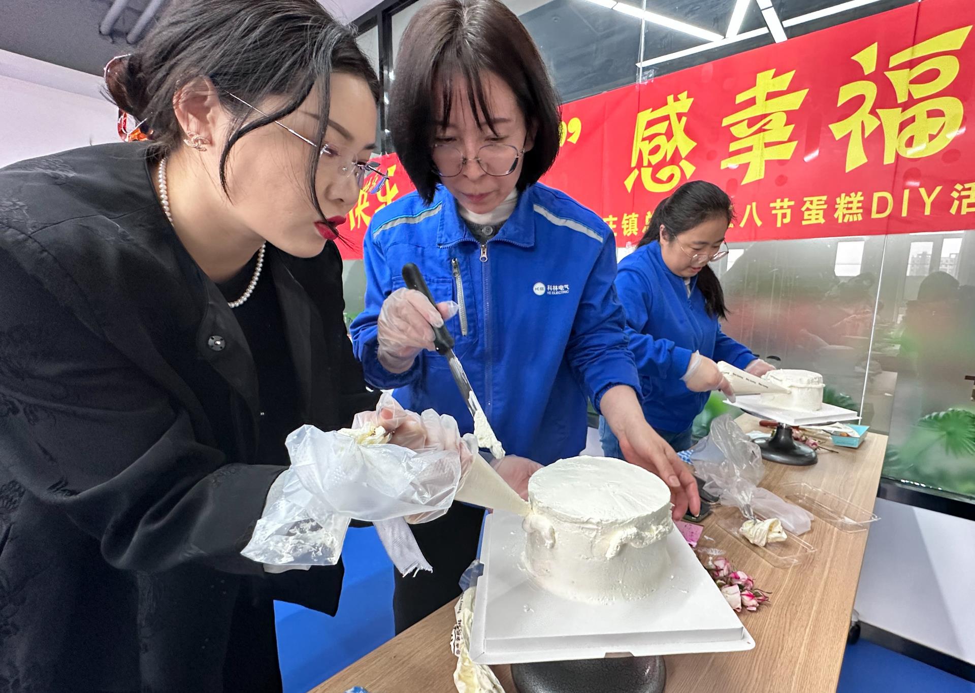 mg冰球突破·豪华版(试玩)官网首页