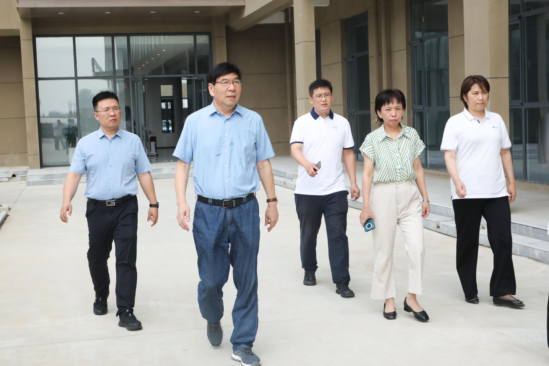 mg冰球突破·豪华版(试玩)官网首页