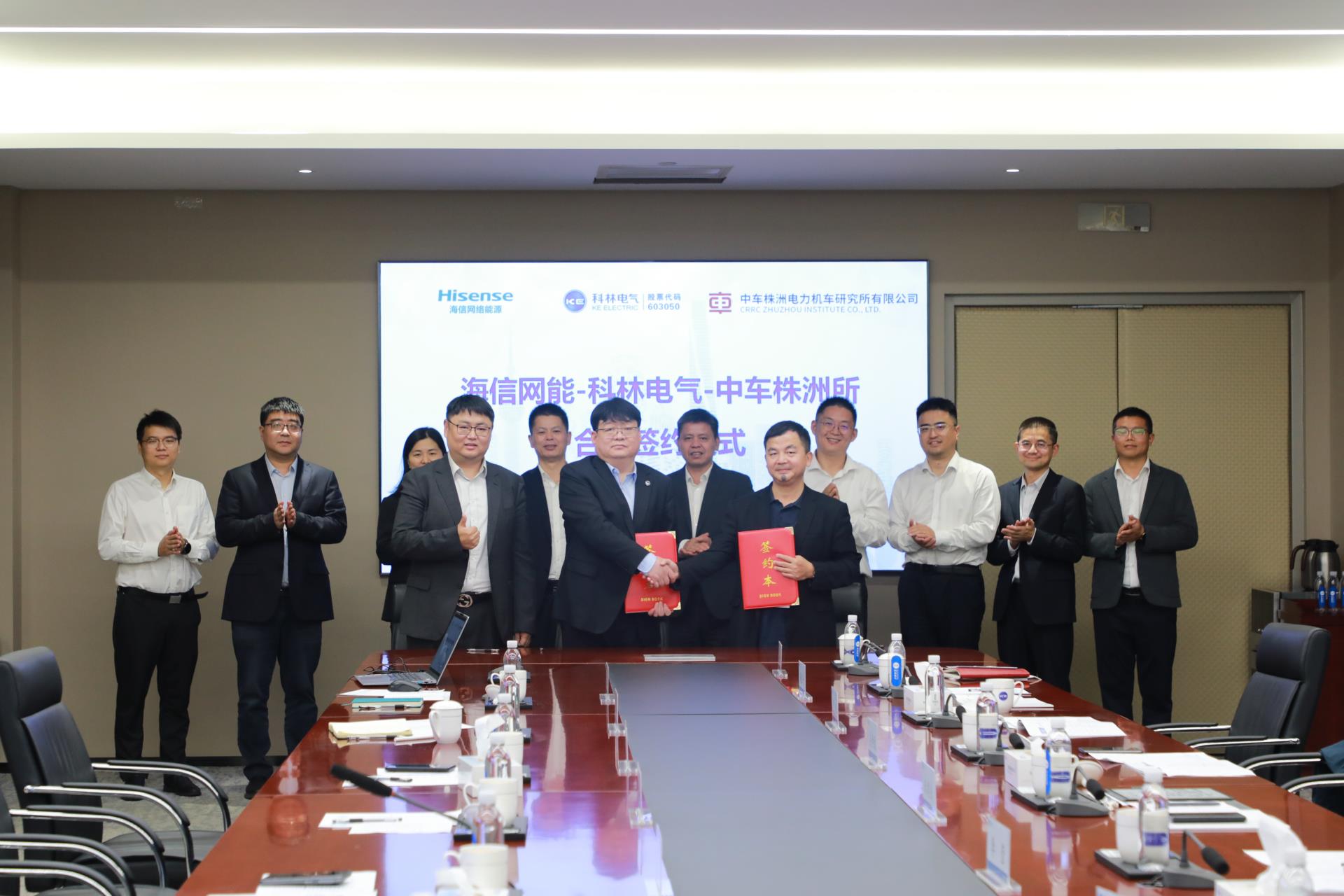 mg冰球突破·豪华版(试玩)官网首页