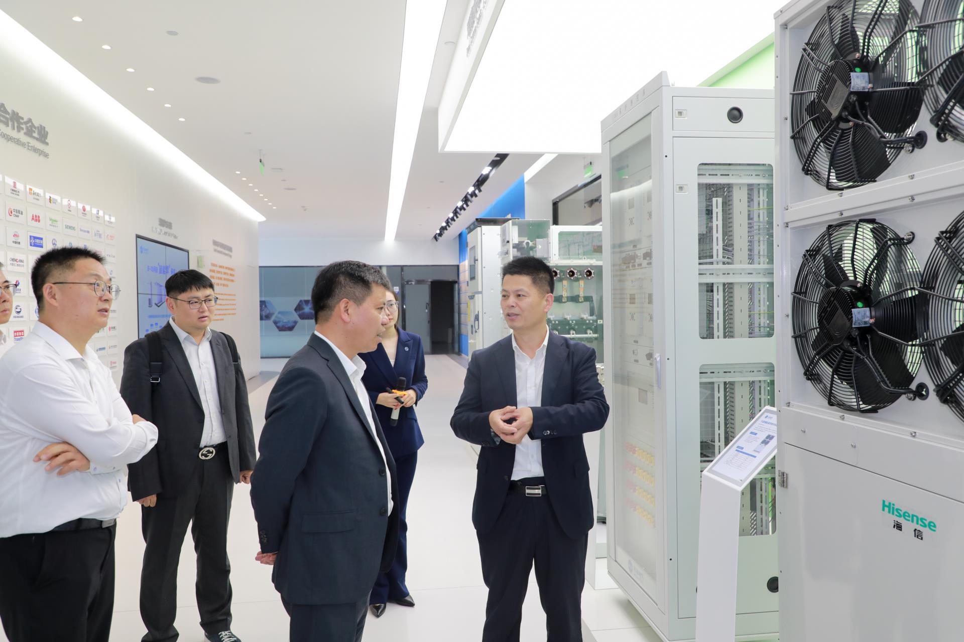 mg冰球突破·豪华版(试玩)官网首页