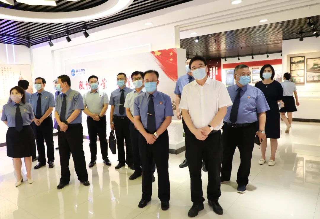 mg冰球突破·豪华版(试玩)官网首页