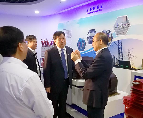 mg冰球突破·豪华版(试玩)官网首页